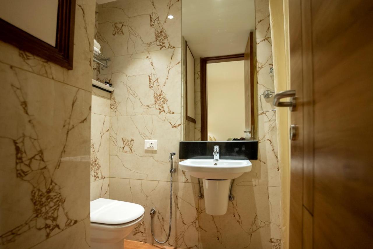 Celebrant Hotel Bénarès Extérieur photo